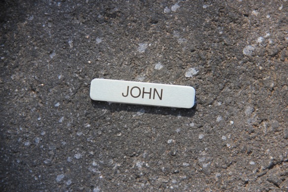 Kuka on John